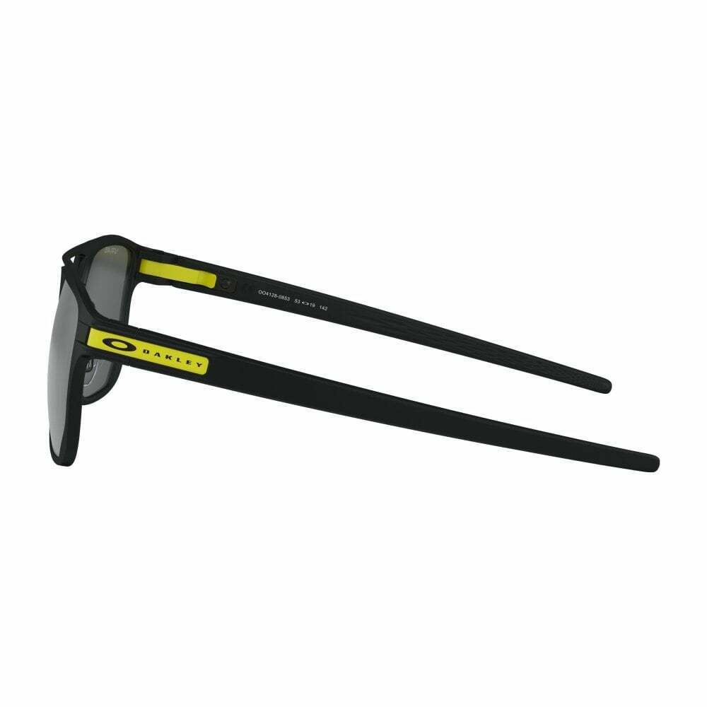 VR46 Official Valentino Rossi Oakley Latch Alpha Sunglasses - 004128 412808