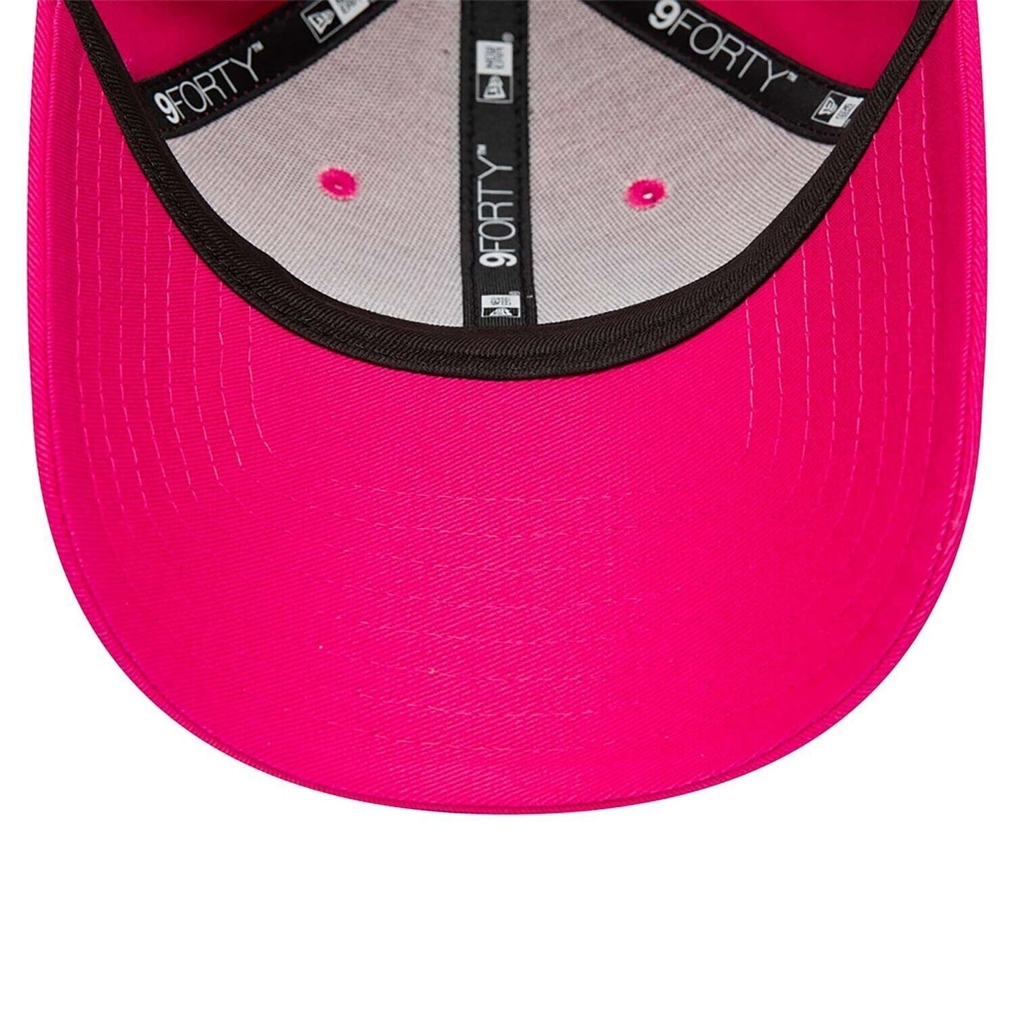 Official New Era Vespa 9Forty Pink Baseball Cap - 6033372